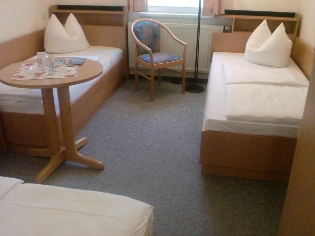 Hotel & Restaurant "Zum Firstenstein" Konigshain 外观 照片