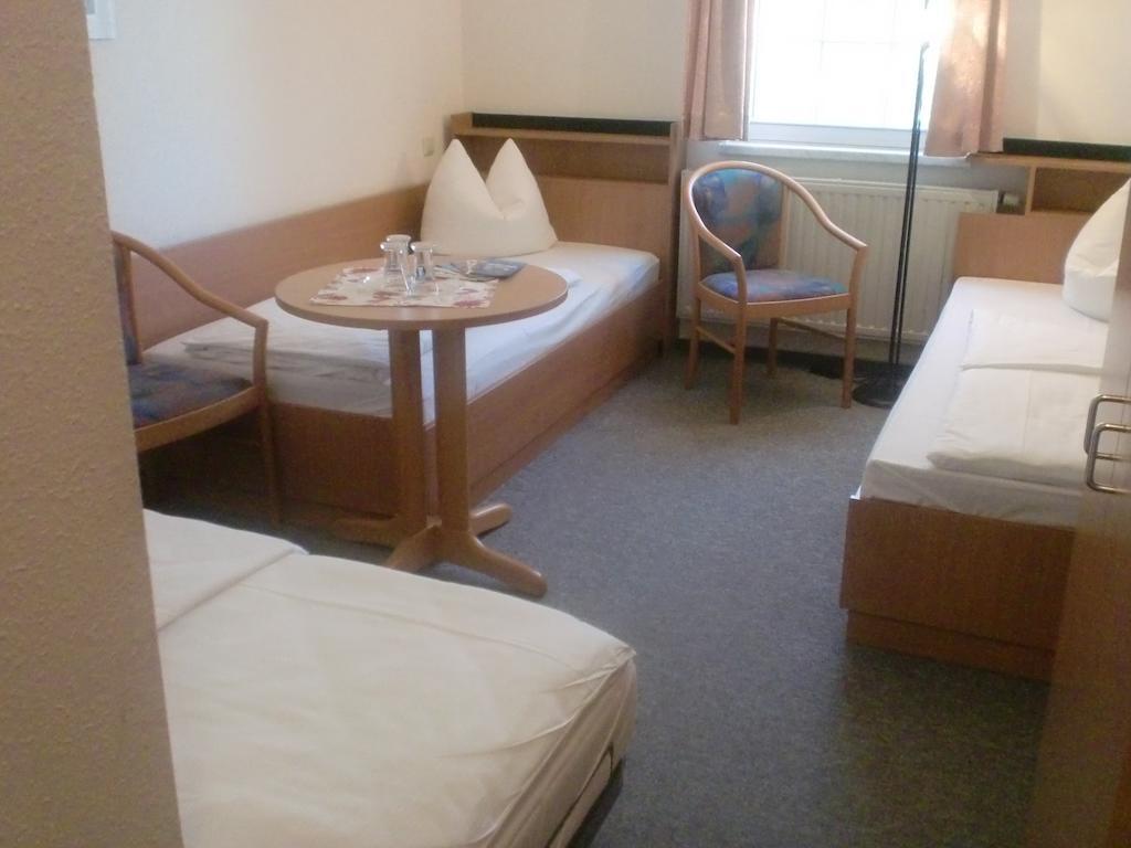 Hotel & Restaurant "Zum Firstenstein" Konigshain 外观 照片