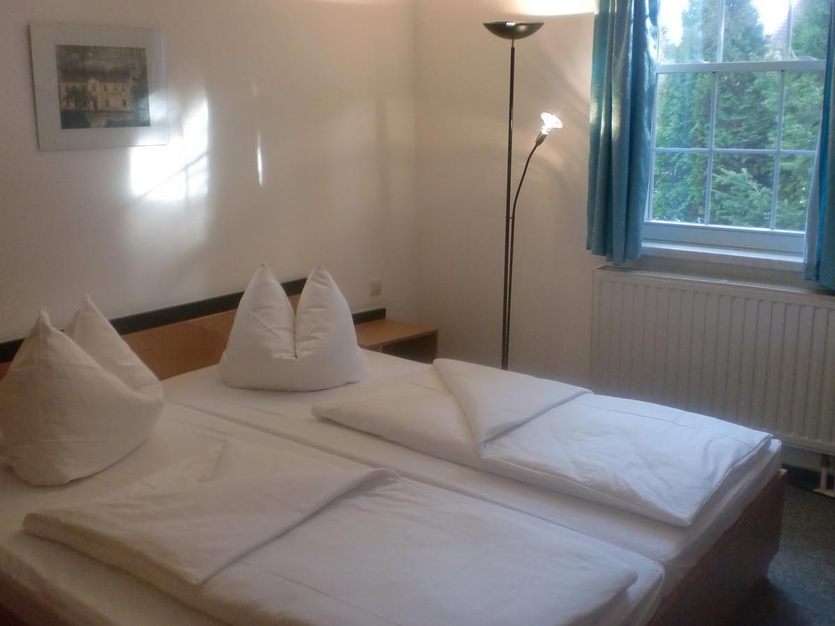 Hotel & Restaurant "Zum Firstenstein" Konigshain 外观 照片